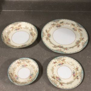 🌟Exquisite NORITAKE Handpainted Vintage China made in Japan.